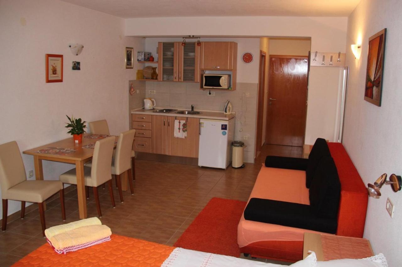 Apartmani Nima Tučepi Dış mekan fotoğraf